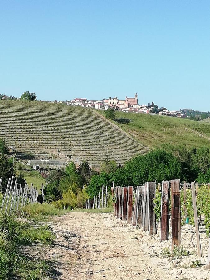 La Giribaldina Winery & Farmhouse 卡拉曼德拉纳 外观 照片