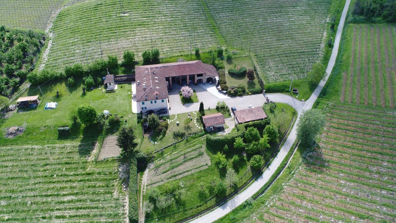 La Giribaldina Winery & Farmhouse 卡拉曼德拉纳 外观 照片