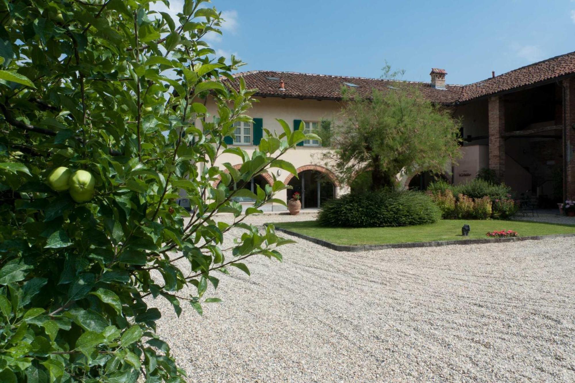 La Giribaldina Winery & Farmhouse 卡拉曼德拉纳 外观 照片